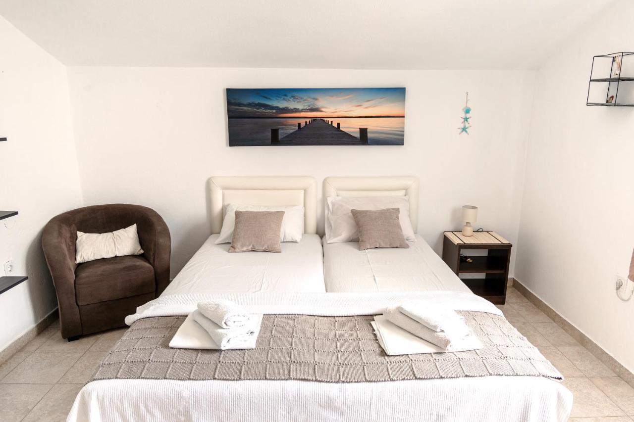 Guest House Jasna Budva Bagian luar foto