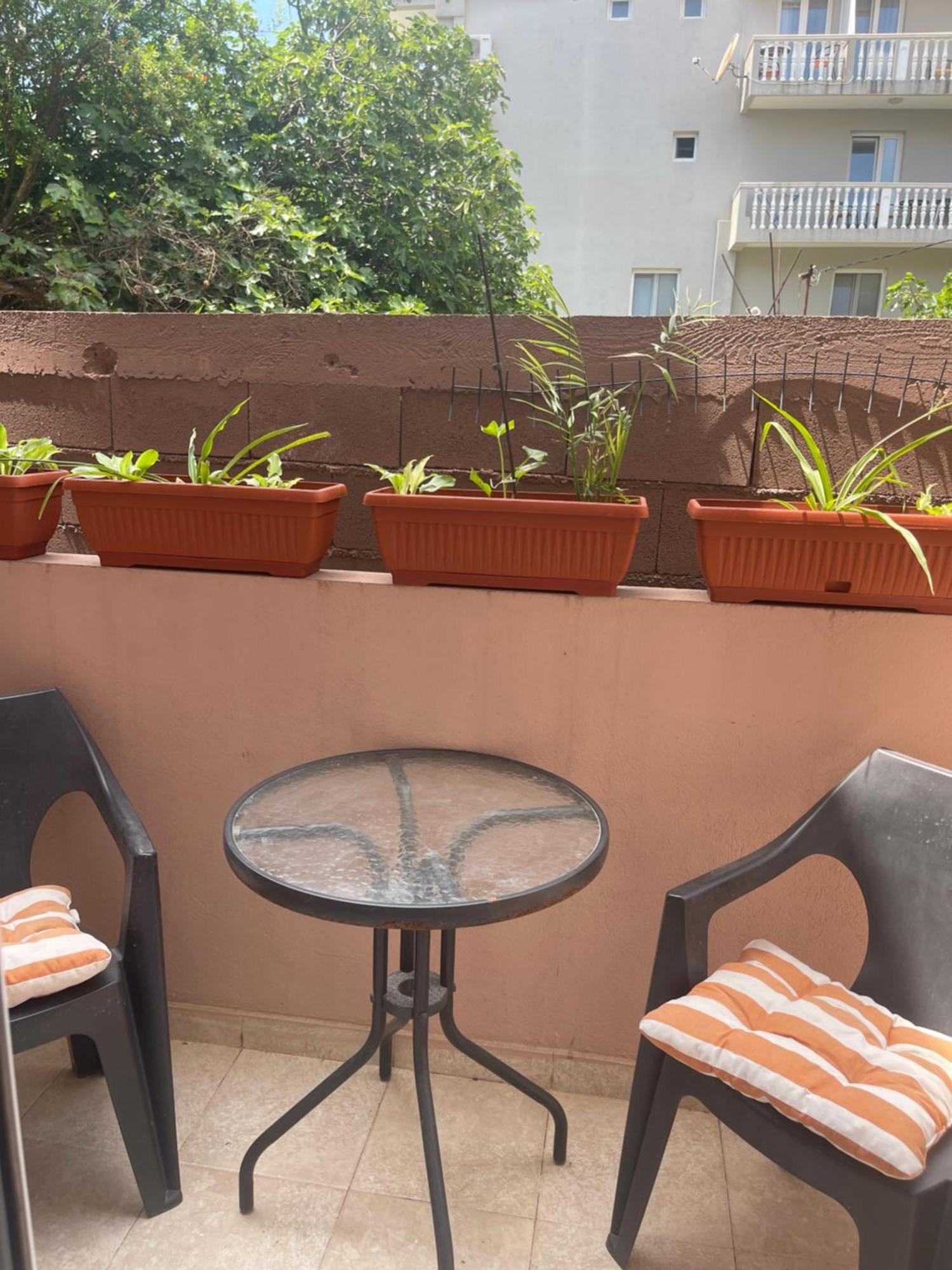 Guest House Jasna Budva Bagian luar foto